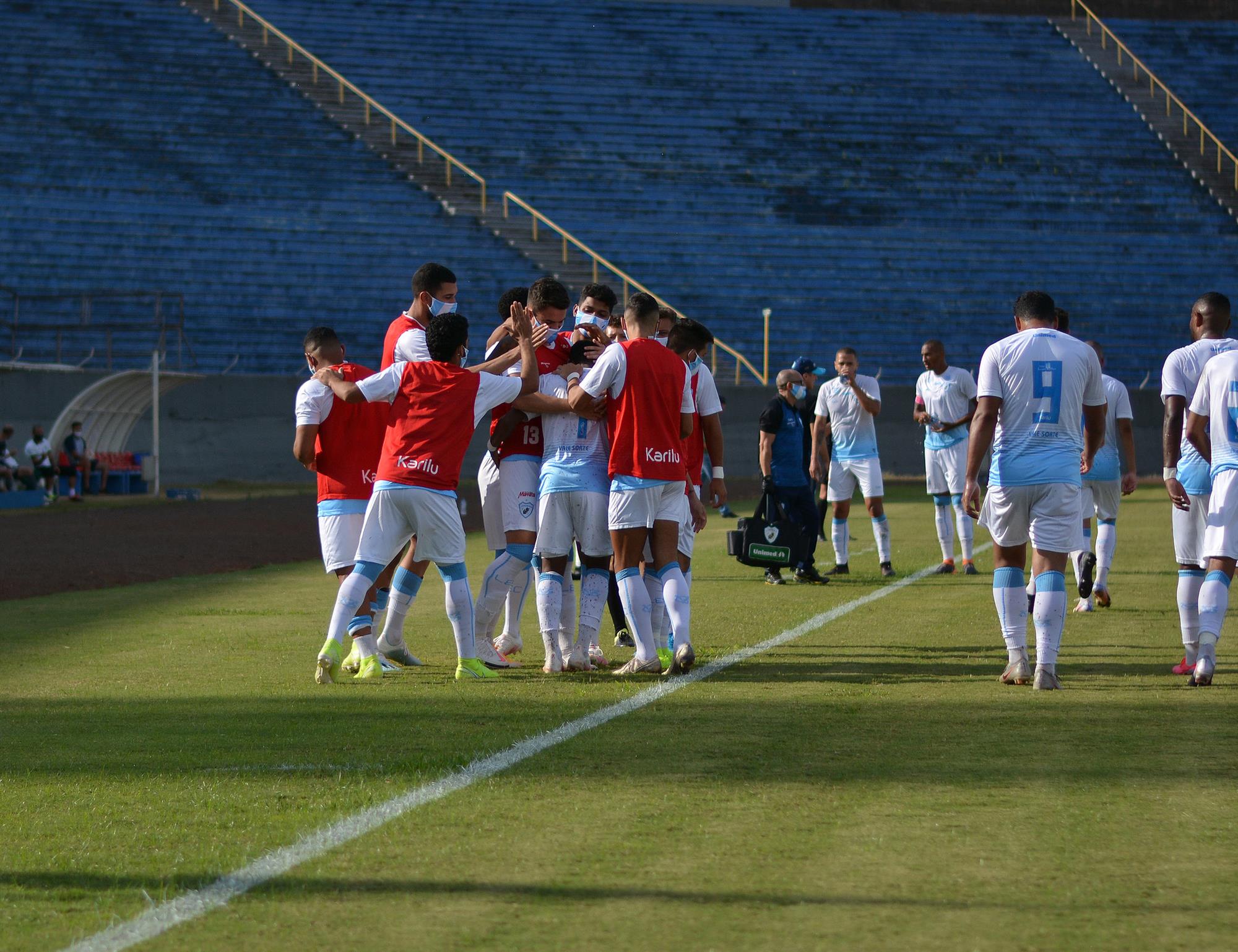 Londrina vence o Ypiranga-RS e se mantém no G-4